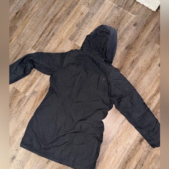The North Face • Goose Down Hooded Parka Coat - Picture 15 of 16